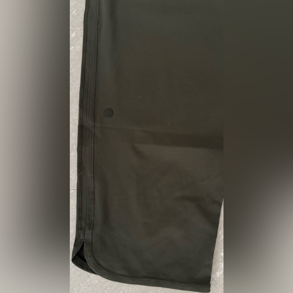 Lululemon Keep it Classic Crop Size 6 - Picture 7 of 9